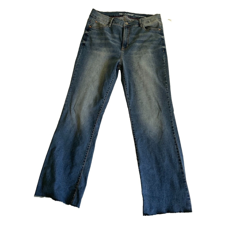 Wallflower Women's Jeans Fearless Curvy Super High Rise Med Wash Stretch 14W